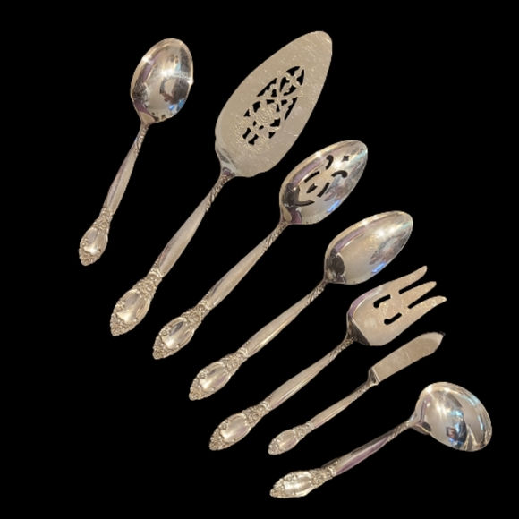 *Oneida Community Ballard Pattern SILVERPLATE 1953 by Community Service Set - Picture 5 of 7